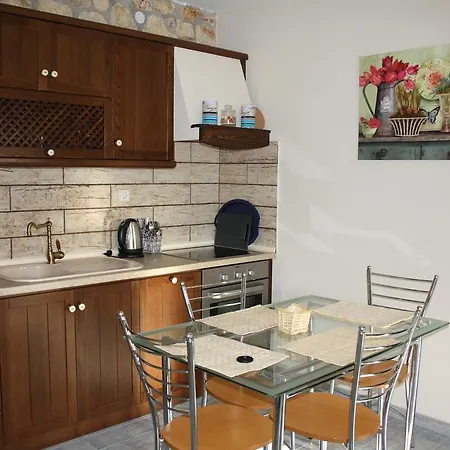 Prázdninový dům Stone House Dionysos *