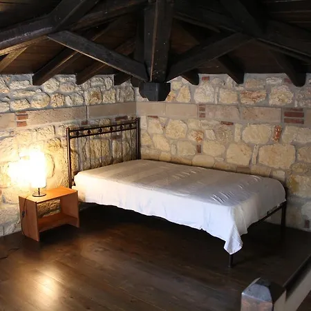 Prázdninový dům Stone House Dionysos Psakoudia